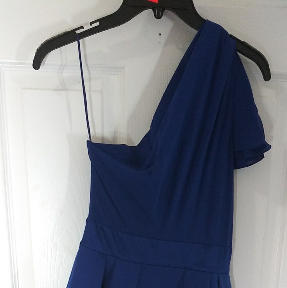 Blue dress